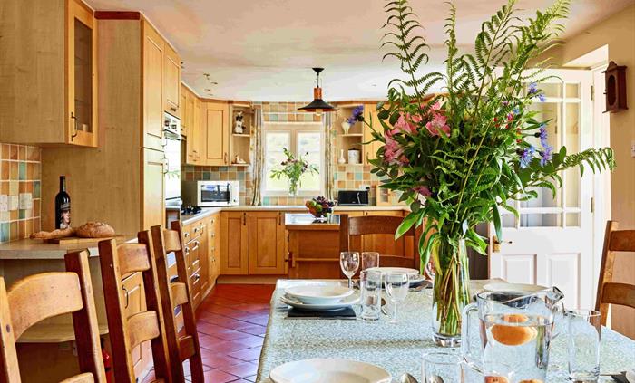 Onnen Fawr Farmhouse Kitchen